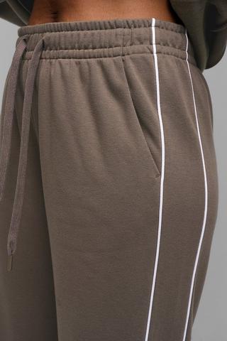 Active Wide Leg Sweatpants