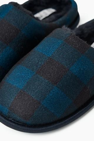 Check Slippers