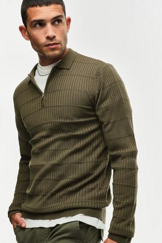 Quarter Zip Knit Golfer