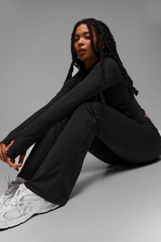 Active Flare Leggings