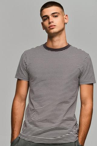 Regular T-Shirt