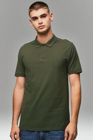 Golfer
