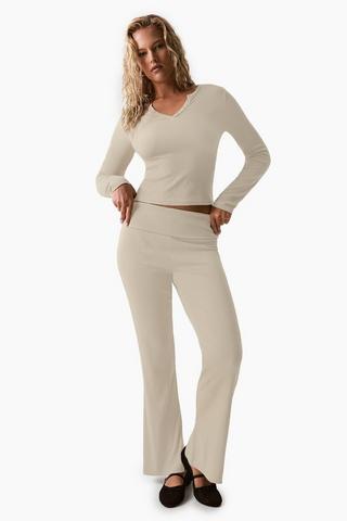 Ribbed Flare Leggings