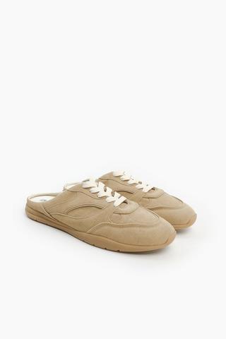 Slip-on Sneaker