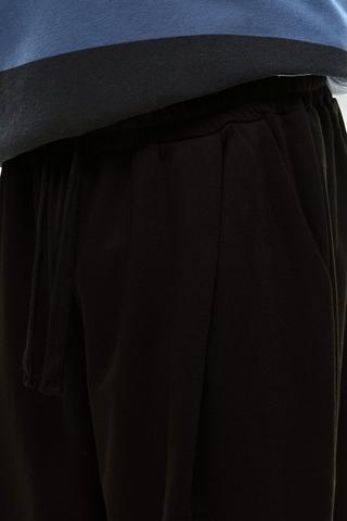 Pleated Baggy Joggers