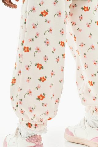 Pullover And Joggers Set