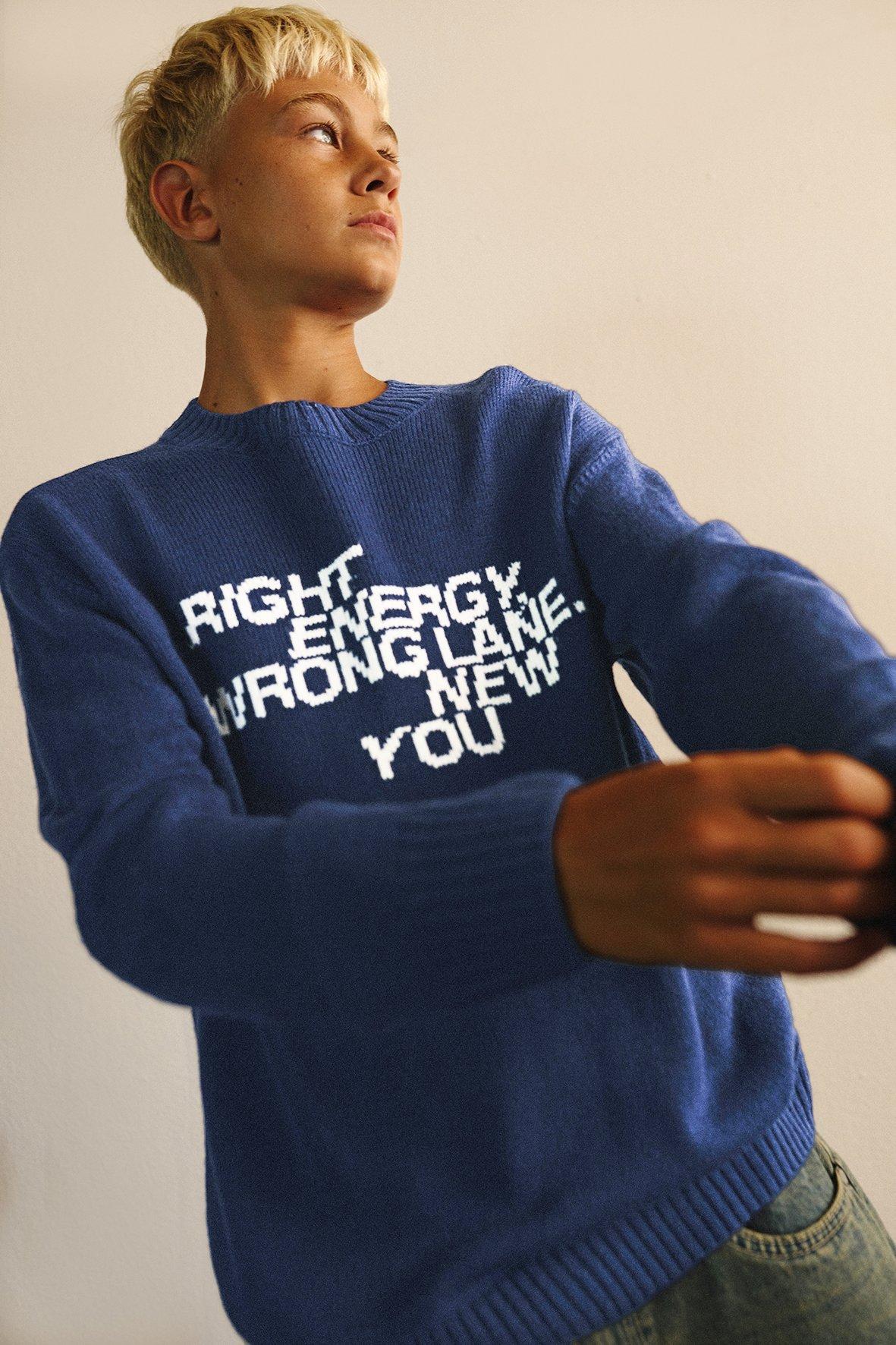 Knit Pullover