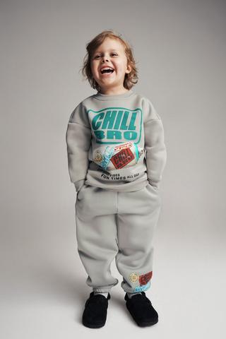 Pullover And Joggers Set