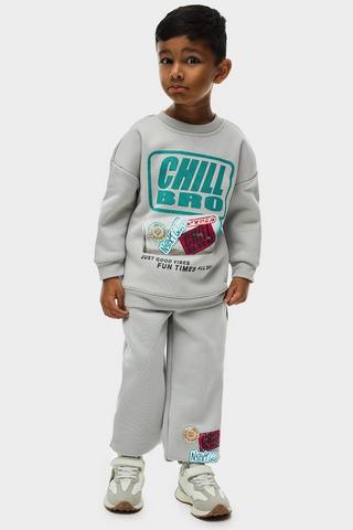 Pullover And Joggers Set