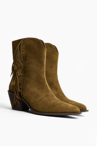 Tassel Boot