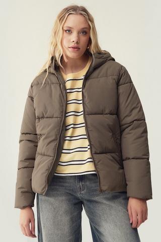 Hooded Puffer Jacket