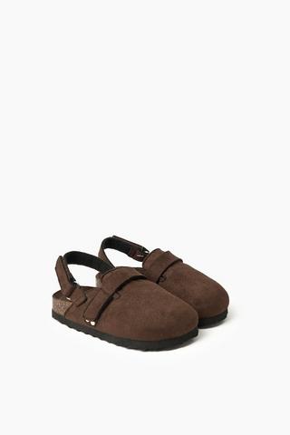Clogs