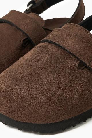 Clogs