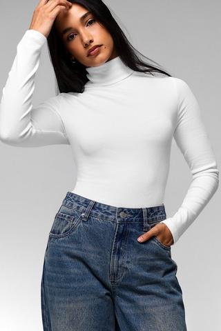 Ribbed Fitted Top