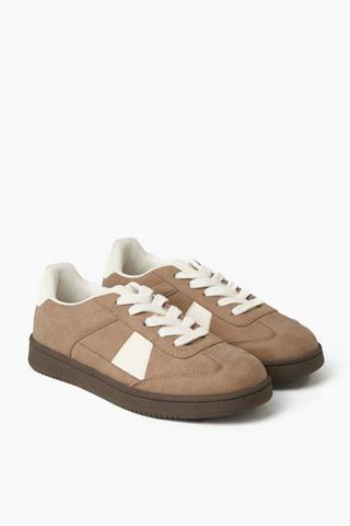 Retro Sneakers
