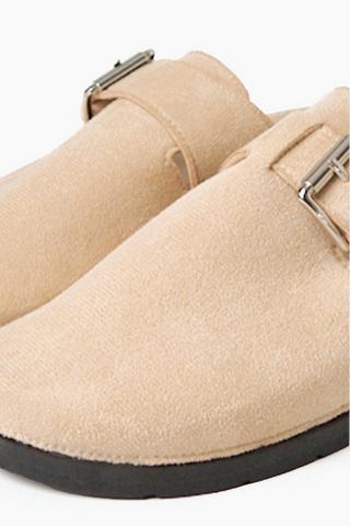 Clogs