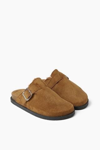 Clogs