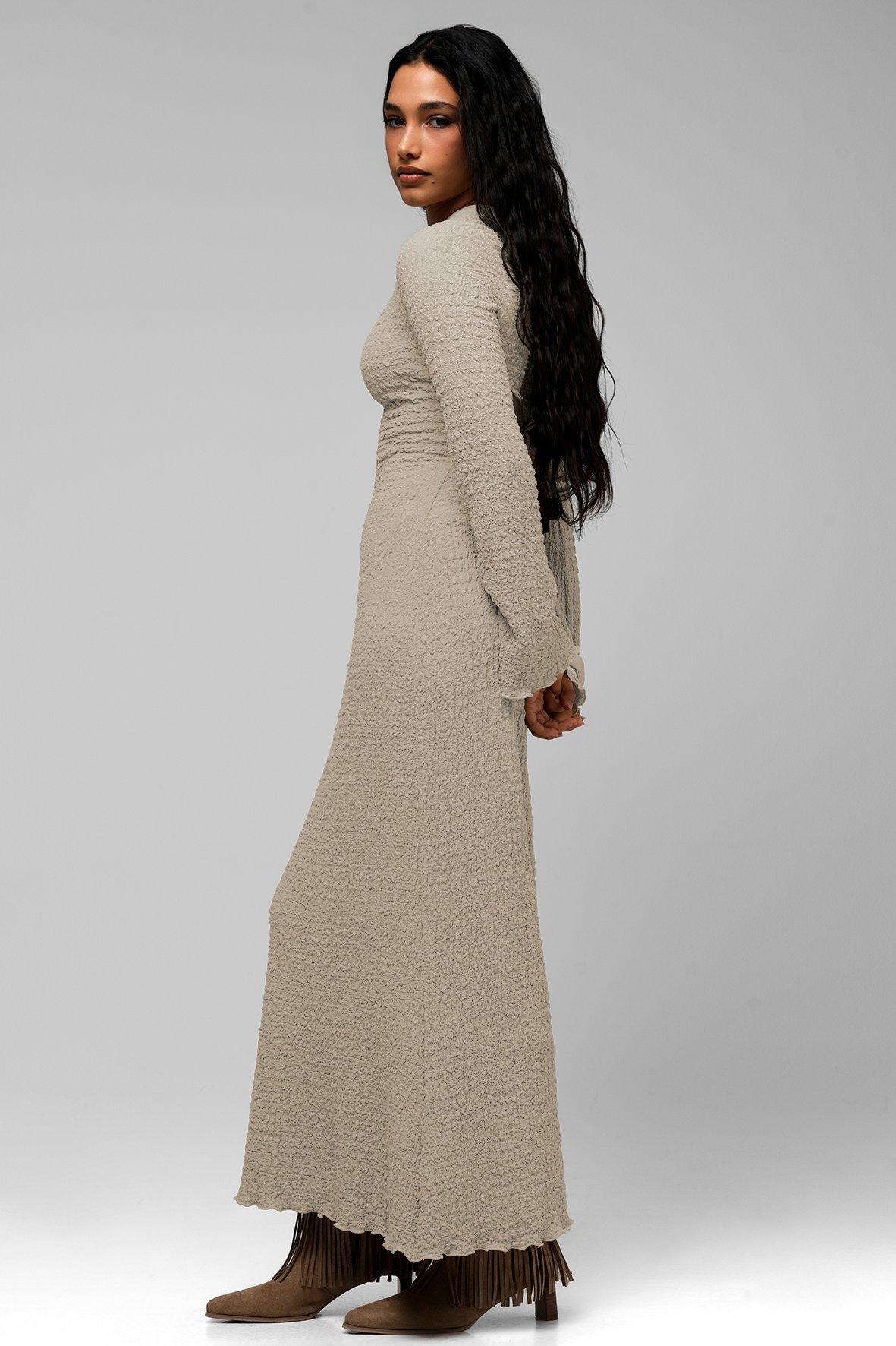 sachin and babi light blue dress The Best Maxi Dress Outfits For Your Spring & Summer Wardrobe