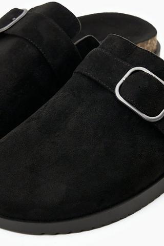 Clogs
