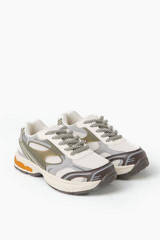 Trainer