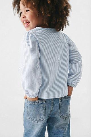 Stripe Peter Pan Collar Shirt