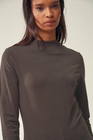 Fitted Top