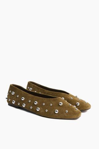 Stud Pump