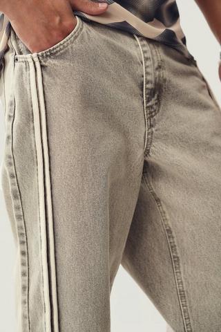 Loose Denim
