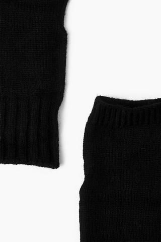 Fingerless Gloves