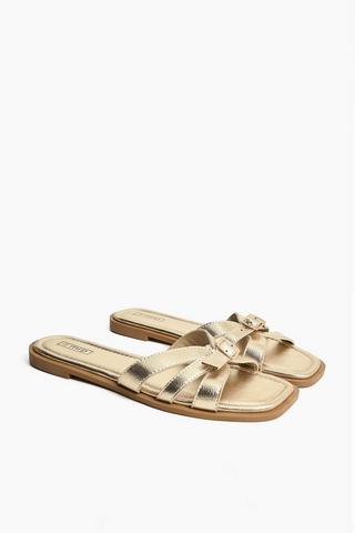Buckle Strap Sandal
