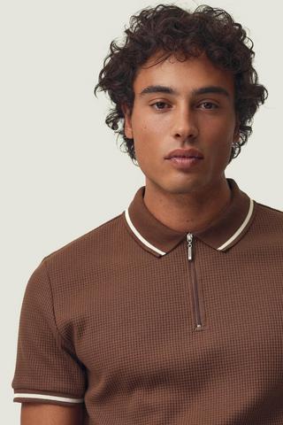 Textured Golfer