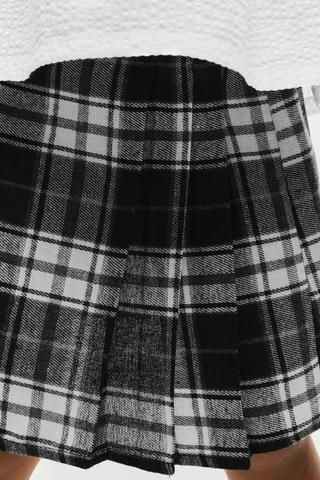 Check Pleated Skirt
