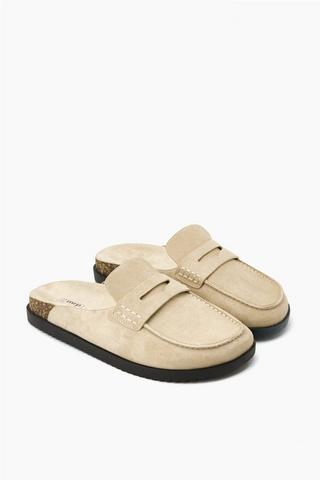 Clogs