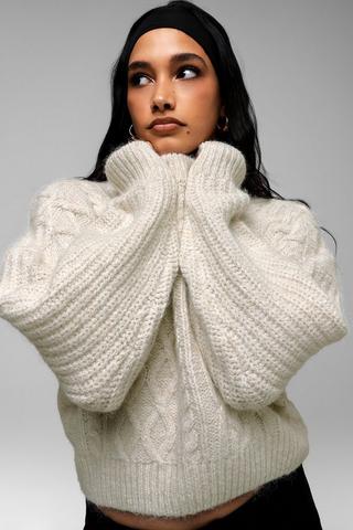 Knit Pullover