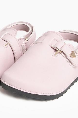 Clogs