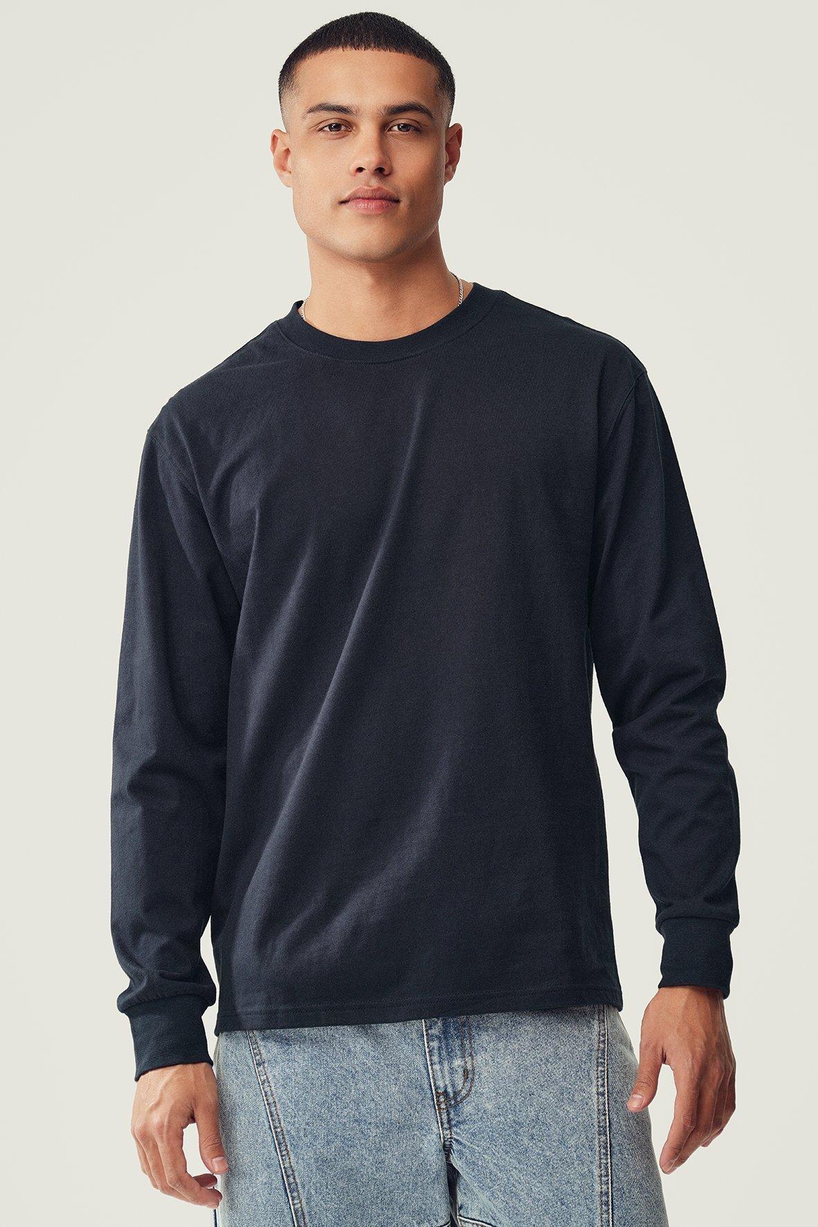 Mr Price | Men's casual t-shirt | Crew, Vneck, turtle neck and