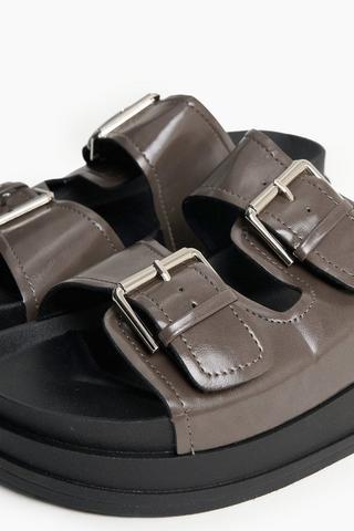 Chunky Double Buckle Slides