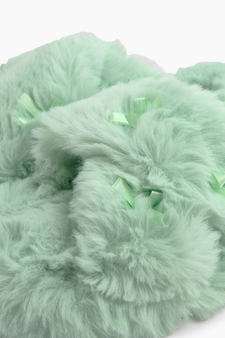 Crossover Fluffy Slipper