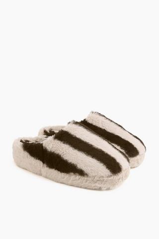 Fluffy Slipper