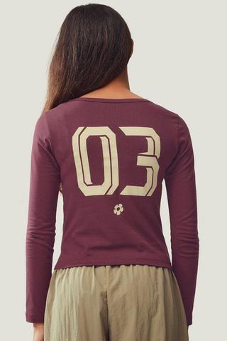 Long Sleeve Fitted T-Shirt