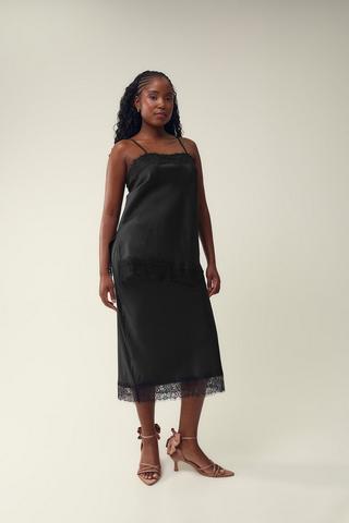 Column Skirt