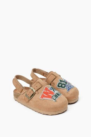 Clogs