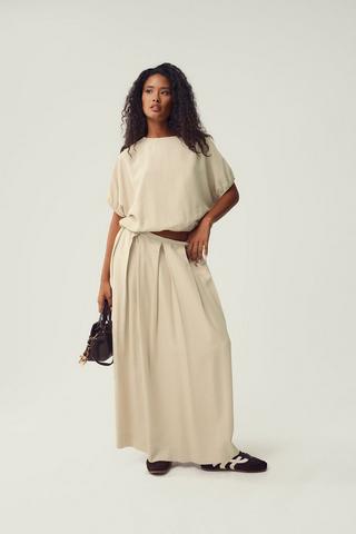 Full Skirt