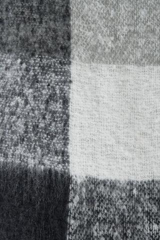 Check Scarf
