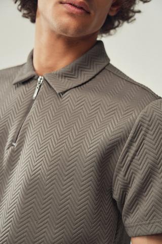 Textured Golfer