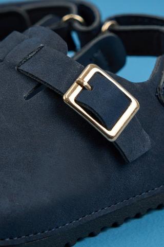 Clogs