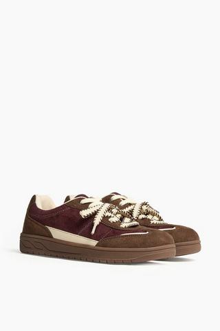 Retro Sneakers