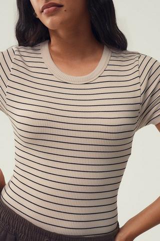 Seamless Fitted T-shirt