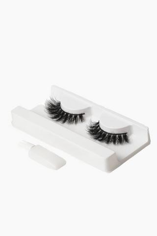 Eyelashes