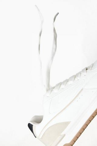 Sneaker